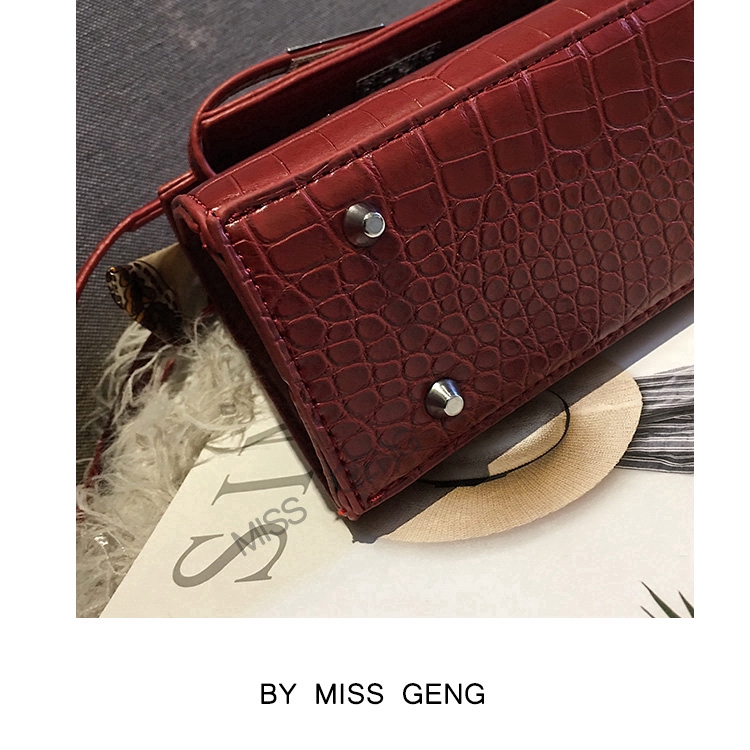 Túi Đeo Vai Kelly Dây Xích Thời Trang