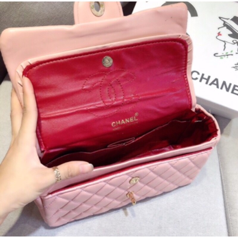 Túi xách nữ classic size 18 thêu ô lót đỏ nhiều ngăn