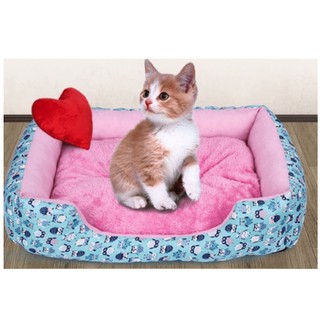 Đệm chữ nhật nhung có trái tim cho chó mèo