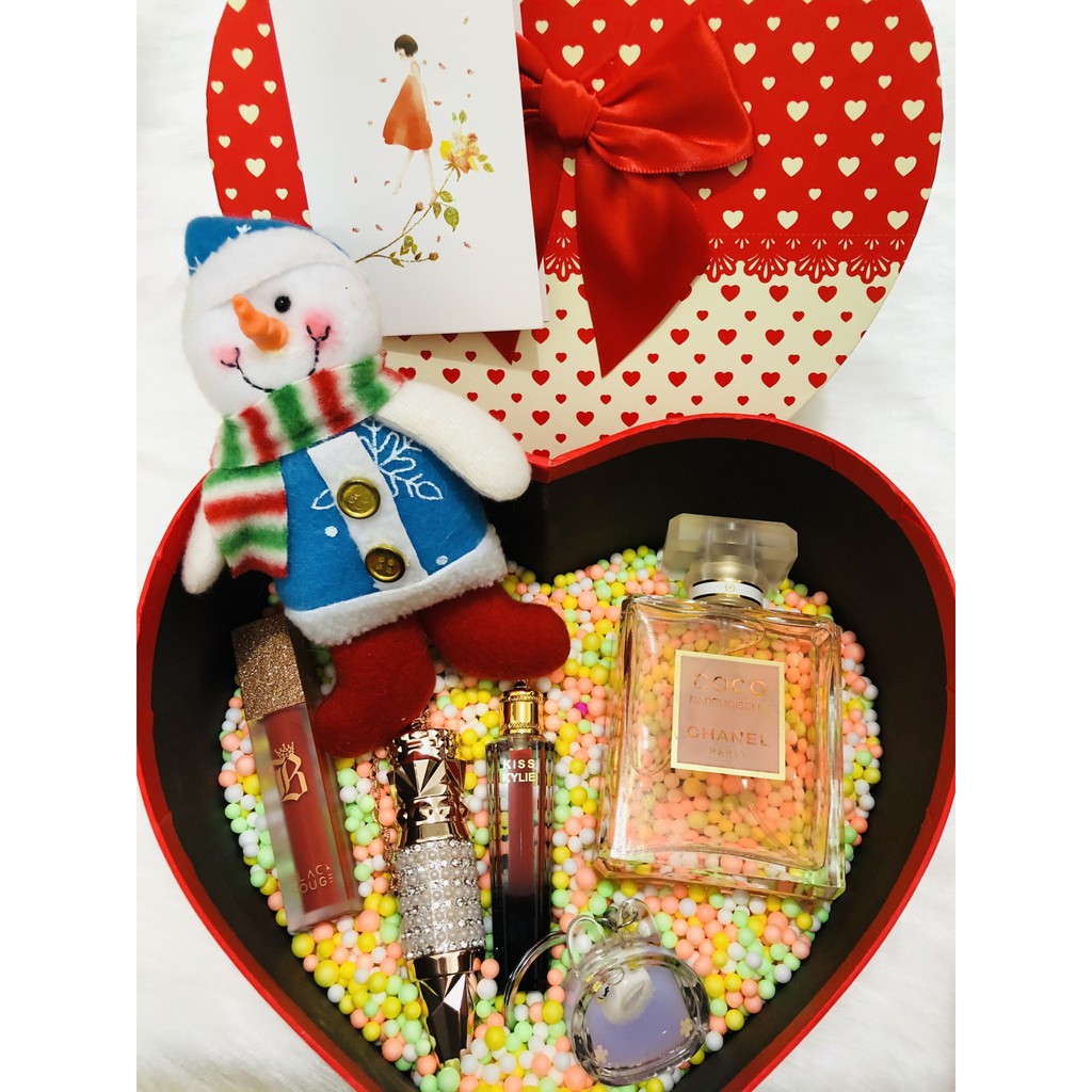 SET QUÀ TẶNG SANG TRỌNG DÀNH TẶNG BẠN GÁI