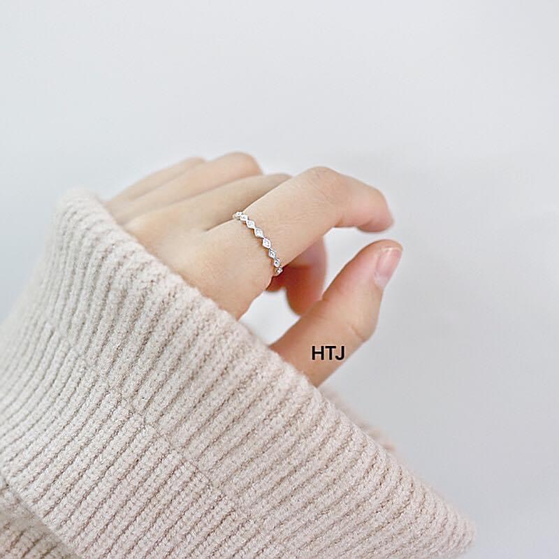 Nhẫn nữ bạc ta đính đá hình thoi dạng hở dễ đeo - Kho sỉ bạc Nhất Linh