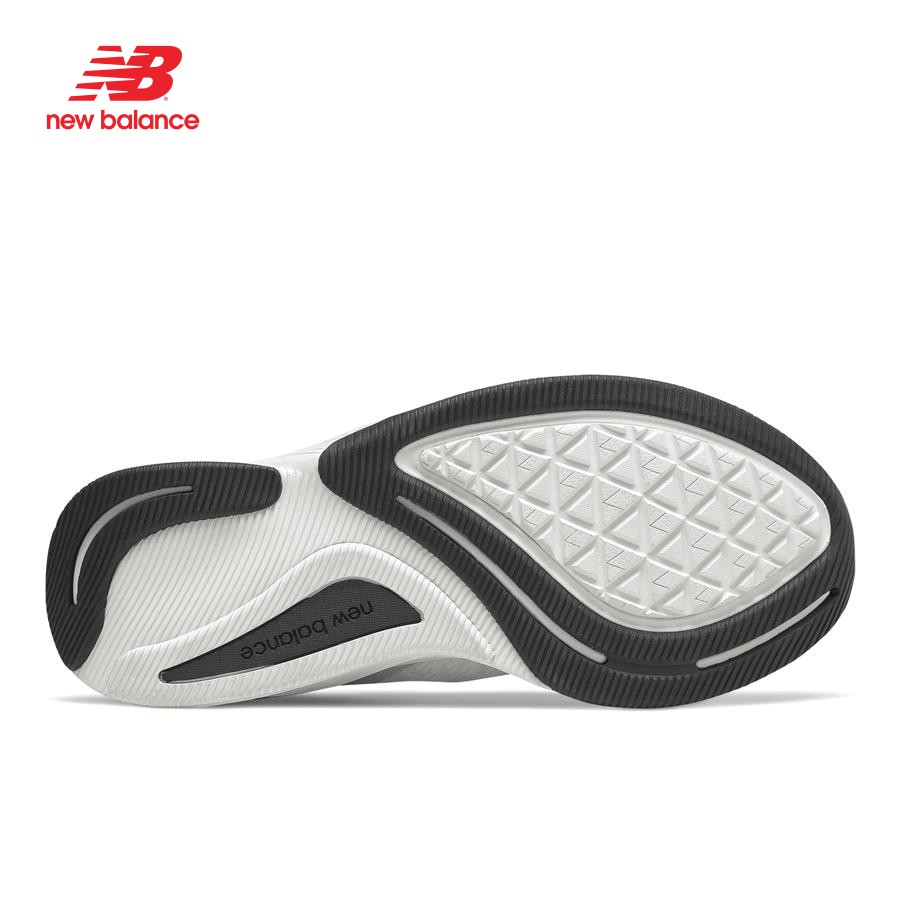 Giày chạy bộ nữ NEW BALANCE Performance WFCPZSC