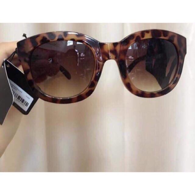 Kính F21- Auth 100%