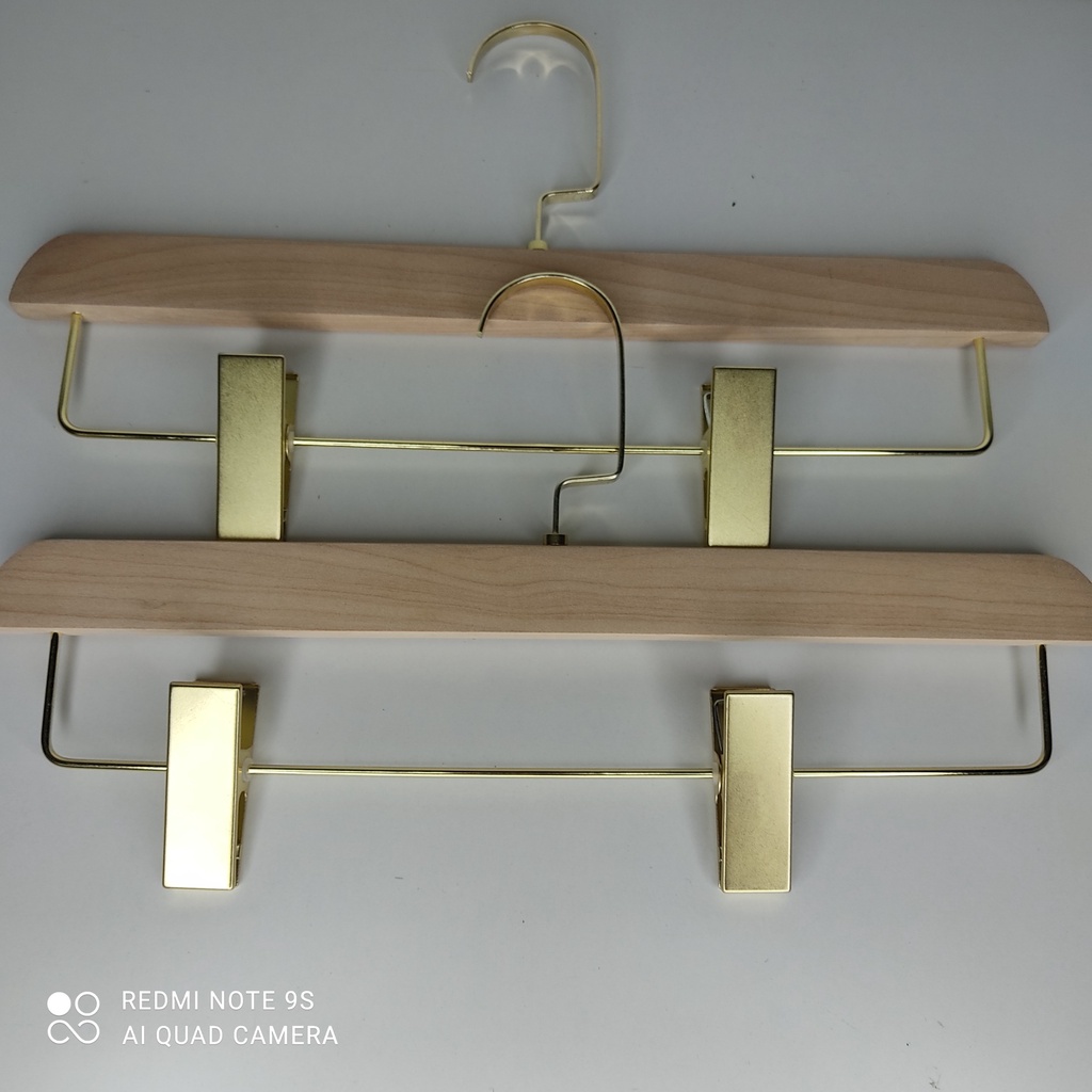 KẸP QUẦN ÁO BẰNG GỖ MỘC ĐẦU MẠ VÀNG- MÓC KẸP QUẦN ÁO NAM NỮ CAO CẤP- CHỤP HÌNH ĐẸP