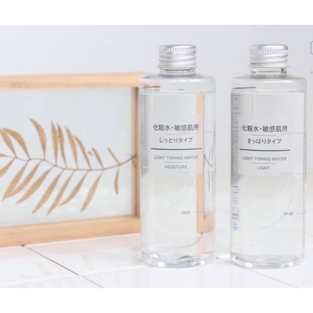 Nước hoa hồng cấp ẩm MUJI