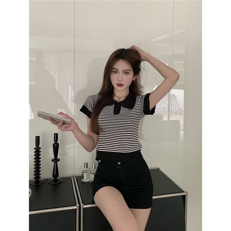 Áo polo Ngắn Tay Cổ Chữ V Họa Tiết Kẻ Sọc Thời Trang Mùa Hè Dành Cho Nữ