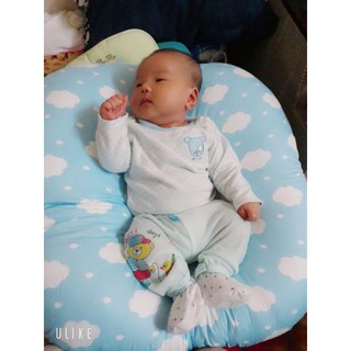 gối chống trào ngược cho bé