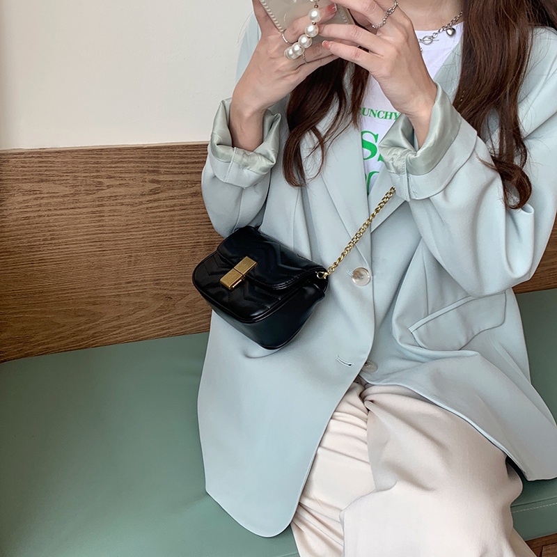 Túi Đeo Chéo Hình Vuông Nhỏ Thiết Kế Dây Xích 2022 Thời Trang Mới Cho Nữ