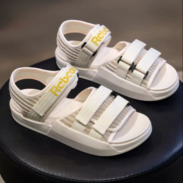 Sandal nữ quai chữ reber