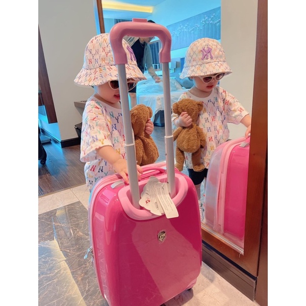 (ảnh thật hàng 1:1 )Áo thun kid và mũ bucket trắng logo in nhiều màu hàng cambodia( có mũ bán riêng)