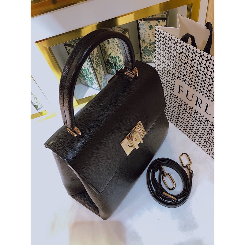 Túi Furla 1927 small top handle siêu sang 2 màu đỏ - đen - hàng Ý chính hãng Made In Italy