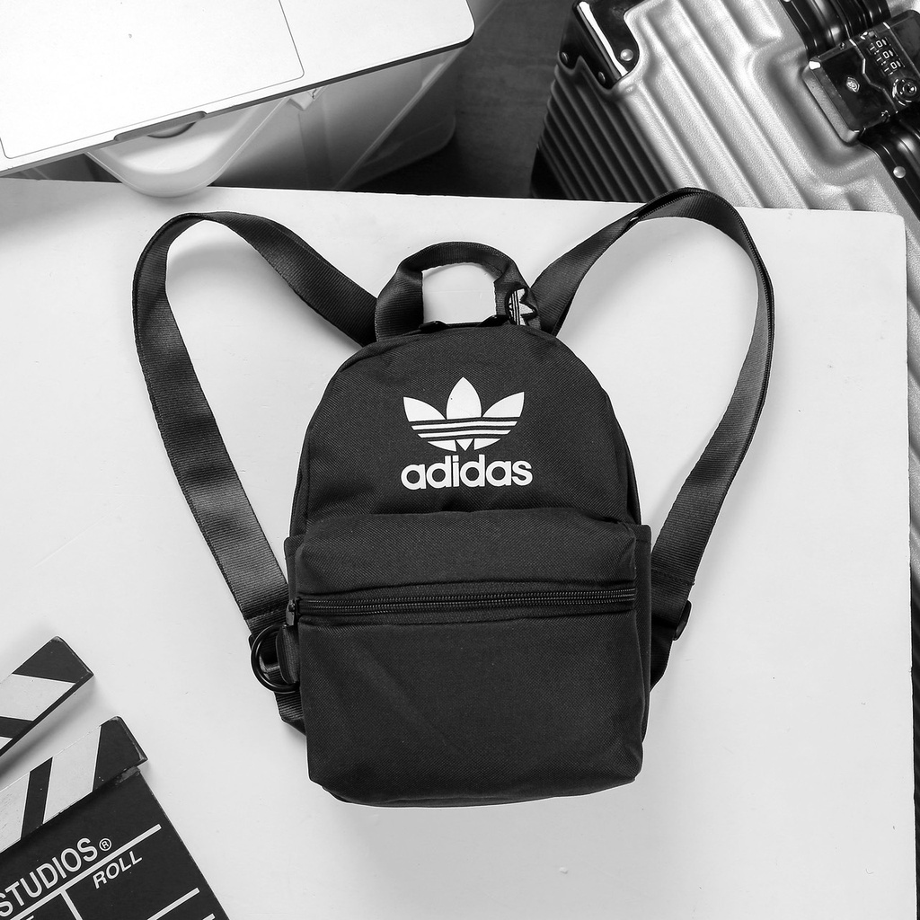 Balo Adidas siêu mini cute dễ phối đồ tiện lợi