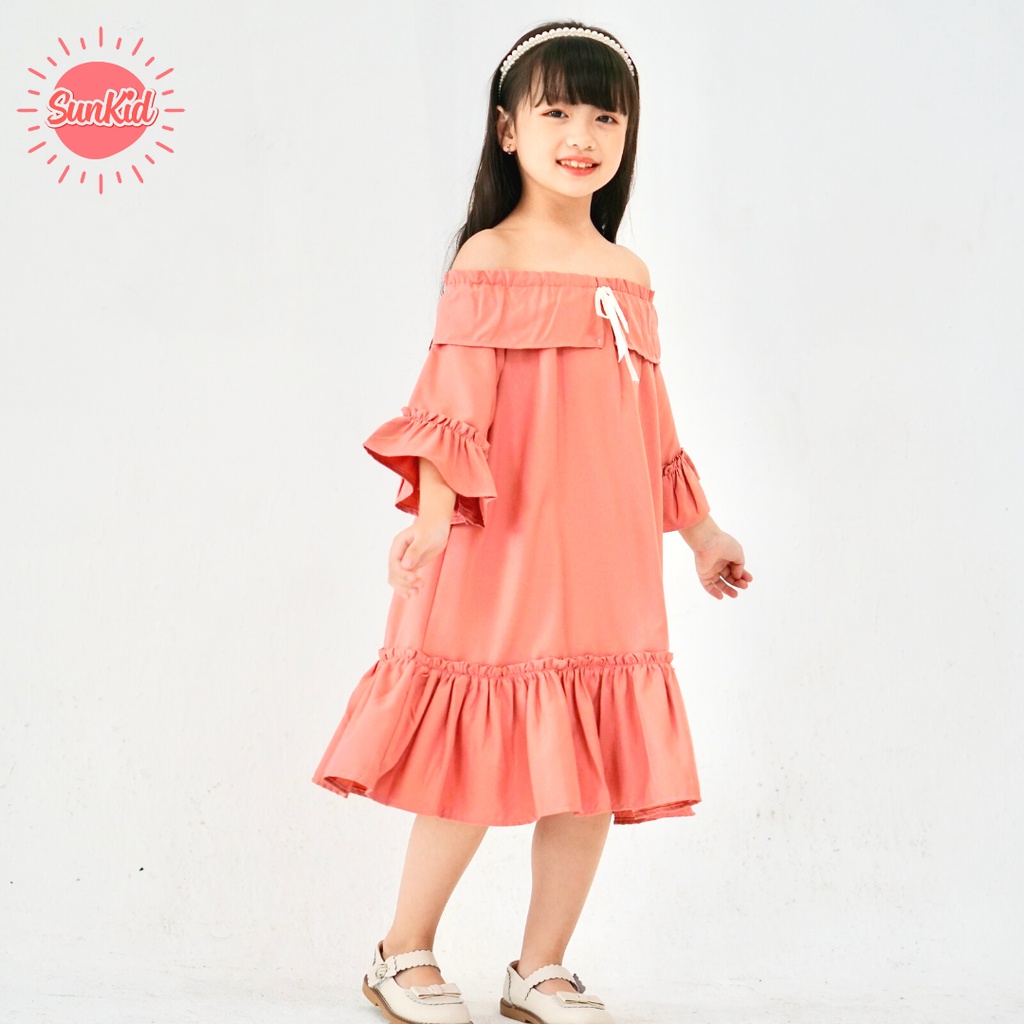 Váy tiểu thư trễ vai đuôi cá vải trượt nhật cao cấp mùa hè SUNKID BT màu hồng cho bé gái 4-12 tuổi – SunKid >>> top1shop >>> shopee.vn