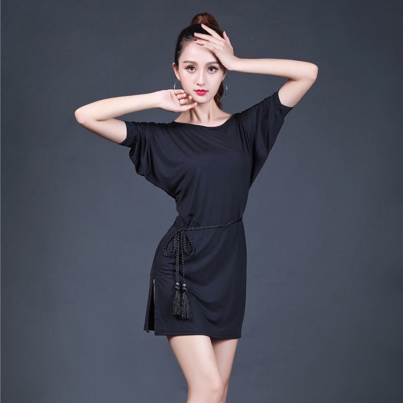 Đầm luyện tập khiêu vũ