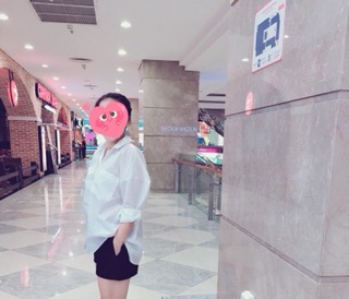 Sơ mi Oversize trắng 2 cổ.