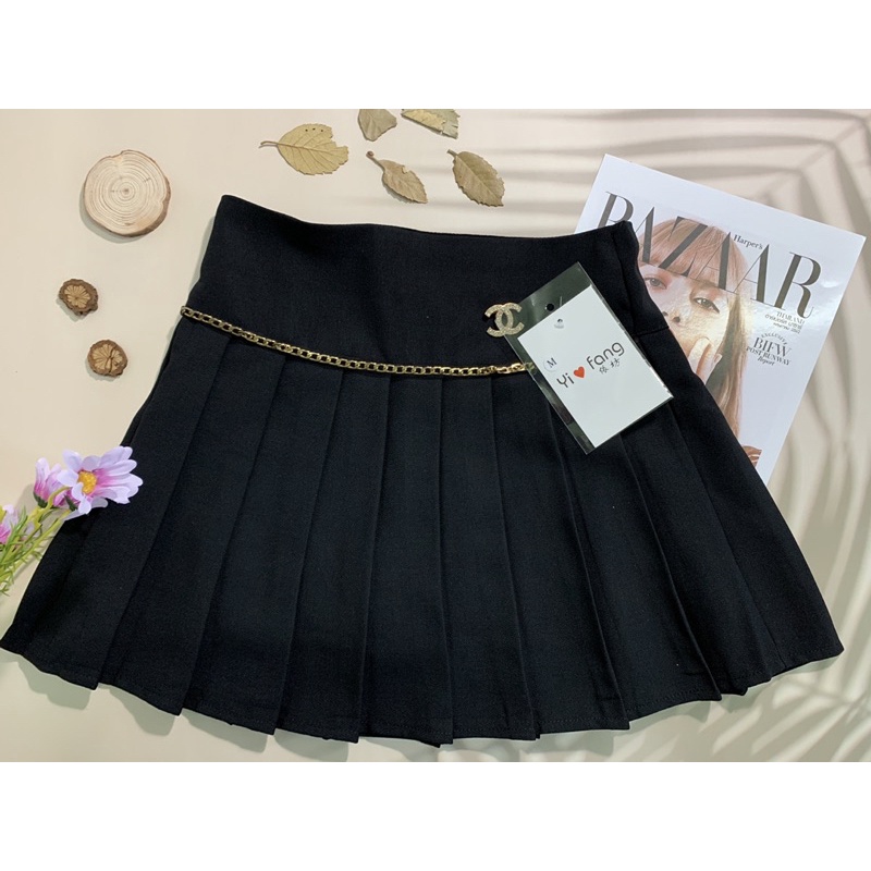 Chân Váy Xếp Ly Viền Xích  SALE GIÁ GỐC 2 NGÀY DUY NHẤT  Phối Đồ Dễ Dàng , Mặc Đi Chơi , Đi Du Lịch Cực Nịnh Dáng