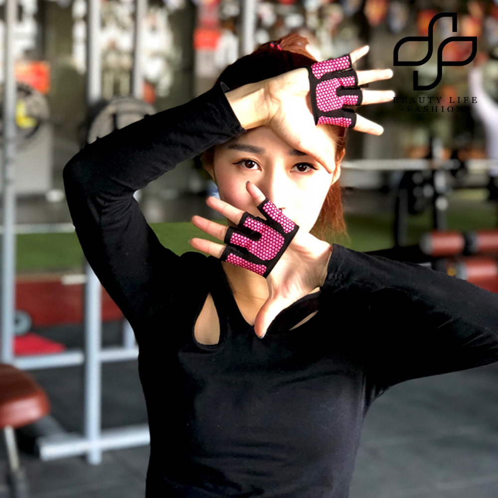 Găng tay tập thể dục tiện lợi cho nữ