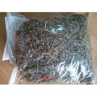 Combo 2kg ích mẫu, 1kg lá ngải cứu cho khách
