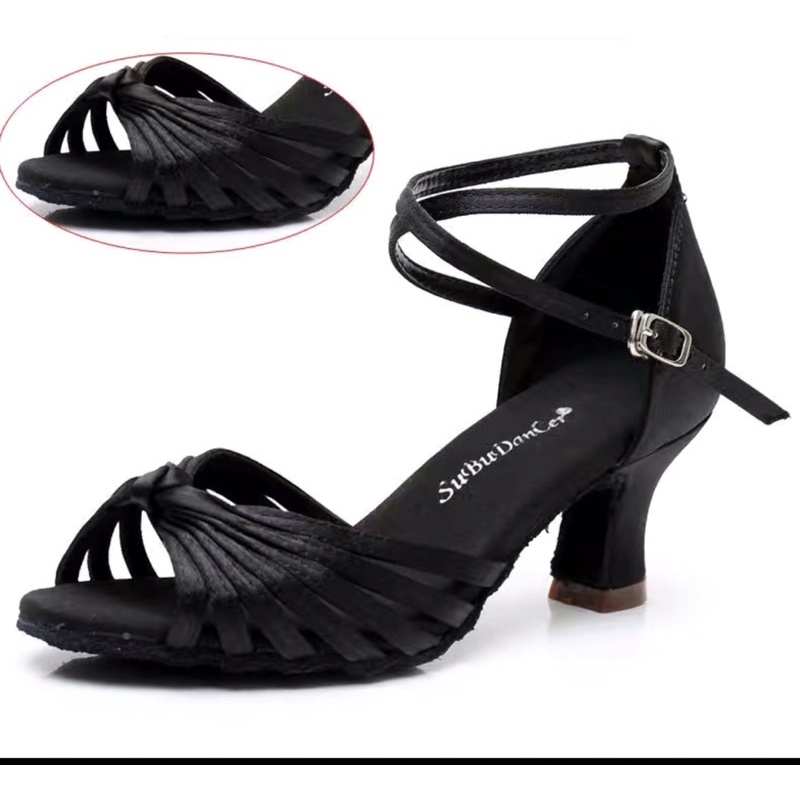 Giầy khiêu vũ latin