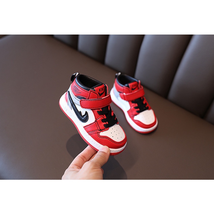 Giày Jordan trẻ em cổ thấp kiểu dáng Sneaker phong cách mẫu mới CG56