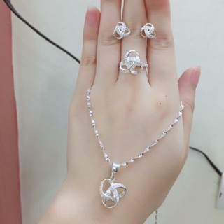 Bộ trang sức bạc