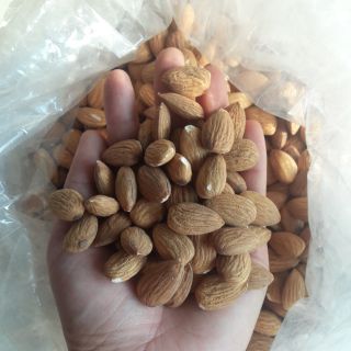 500gr nhân hạnh nhân tươi