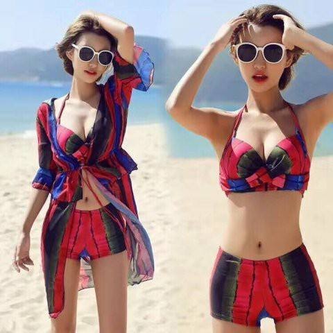Bikini hai mảnh