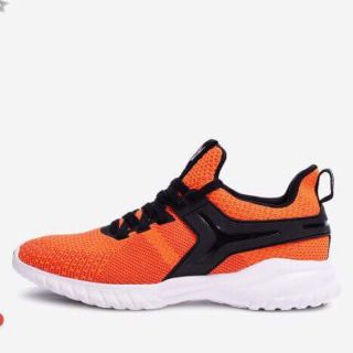Giày Bitis Hunter X Orange 2018