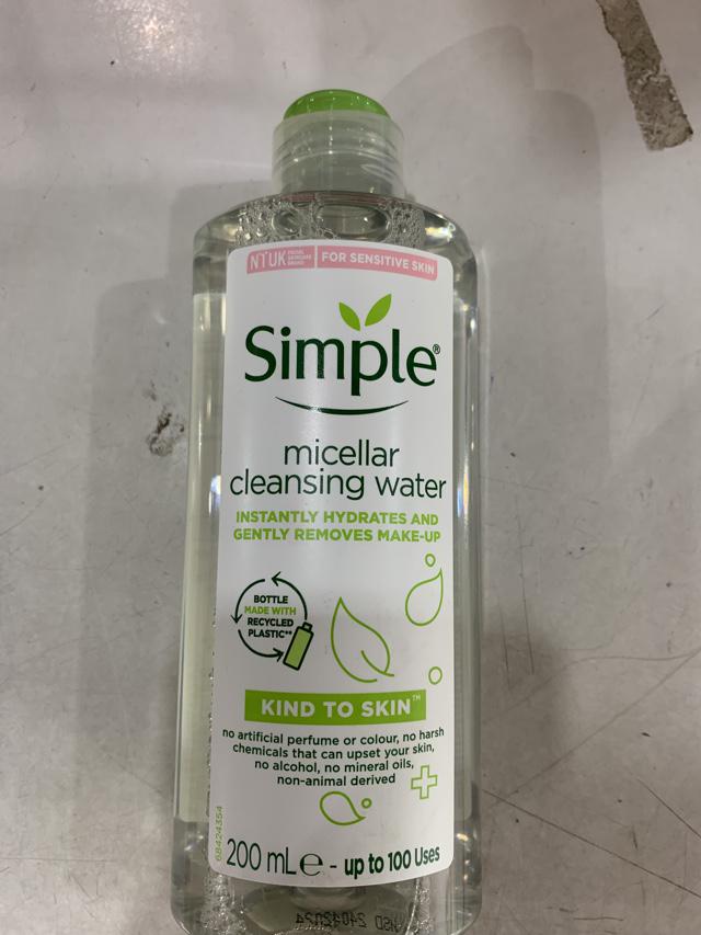 Nước tẩy trang Simple Micellar làm sạch trang điểm vượt trội - không chứa cồn gây khô rát 200ml [CHÍNH HÃNG ĐỘC QUYỀN]