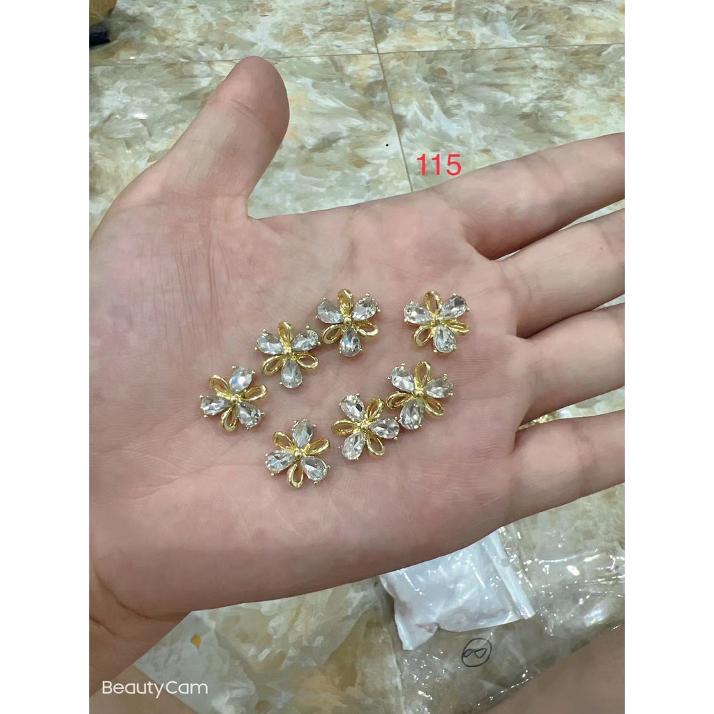 Charm mã hoa lá trang trí nail