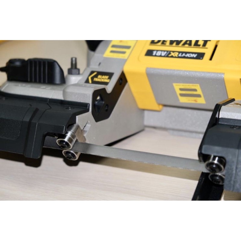 Thân Máy Cưa Vòng Pin DEWALT 18V DCS374N-KR - Chính Hãng - SKU DCS374