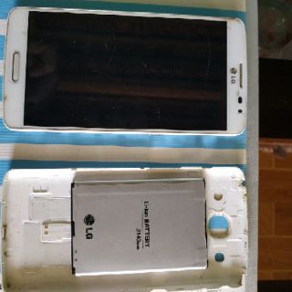 Điện thoại LG G2 (máy hỏng màn hình)