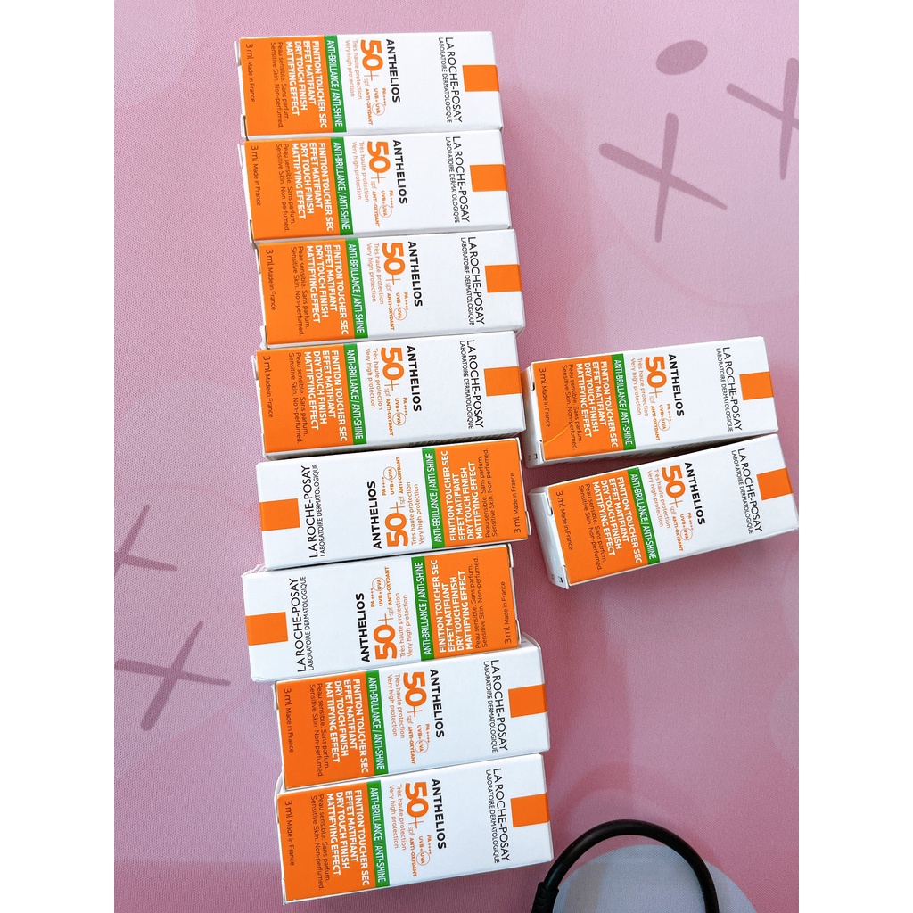 Kem chống nắng giúp kiểm soát bóng nhờn La Roche-Posay Anthelios XL Dry Touch