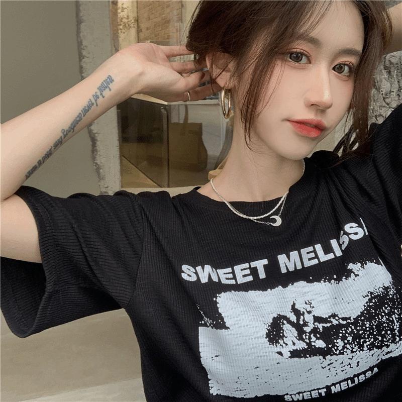 Women's white summer t-shirt 2021 new version Korean red loose mesh print short-sleeved design on a crop top