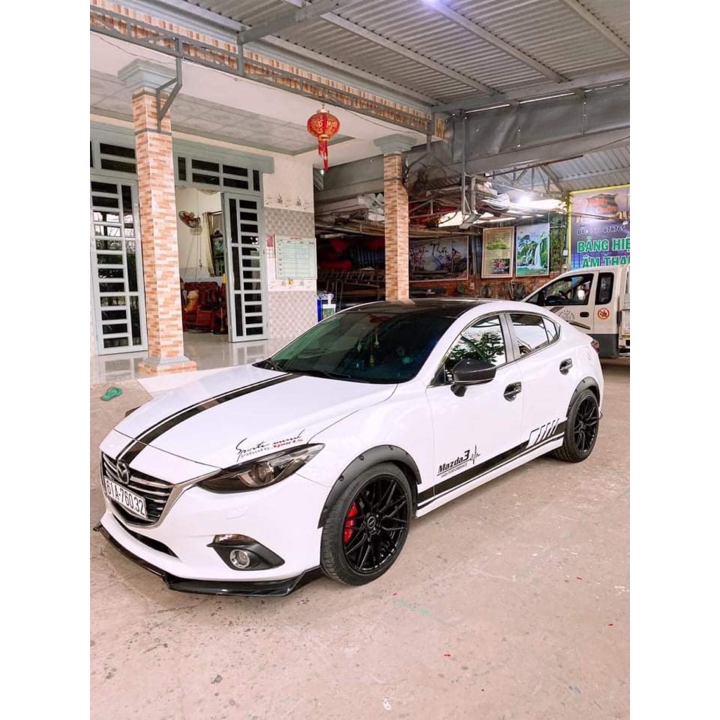 Bộ (04 chiếc) Vè cua lốp Xe mazda3