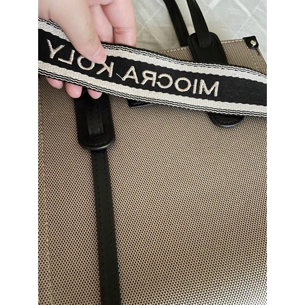 Túi Miocra koly dây to thêu tên hãng