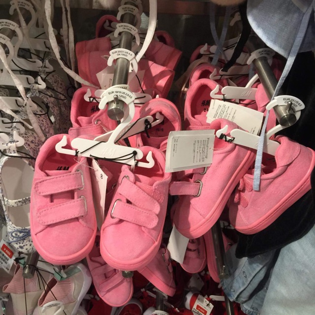 Giày bata baby hồng - H&M Nhật