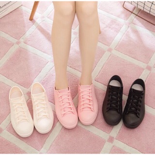 Giày thể thao nhựa sắc màu(Giá sốc SLLxả lỗ 40k)