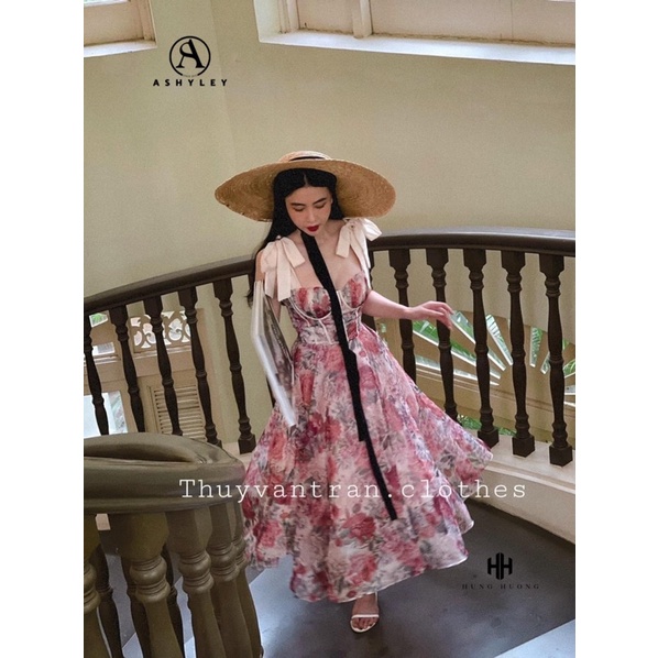 Váy hoa xoè buộc dây nơ ashley