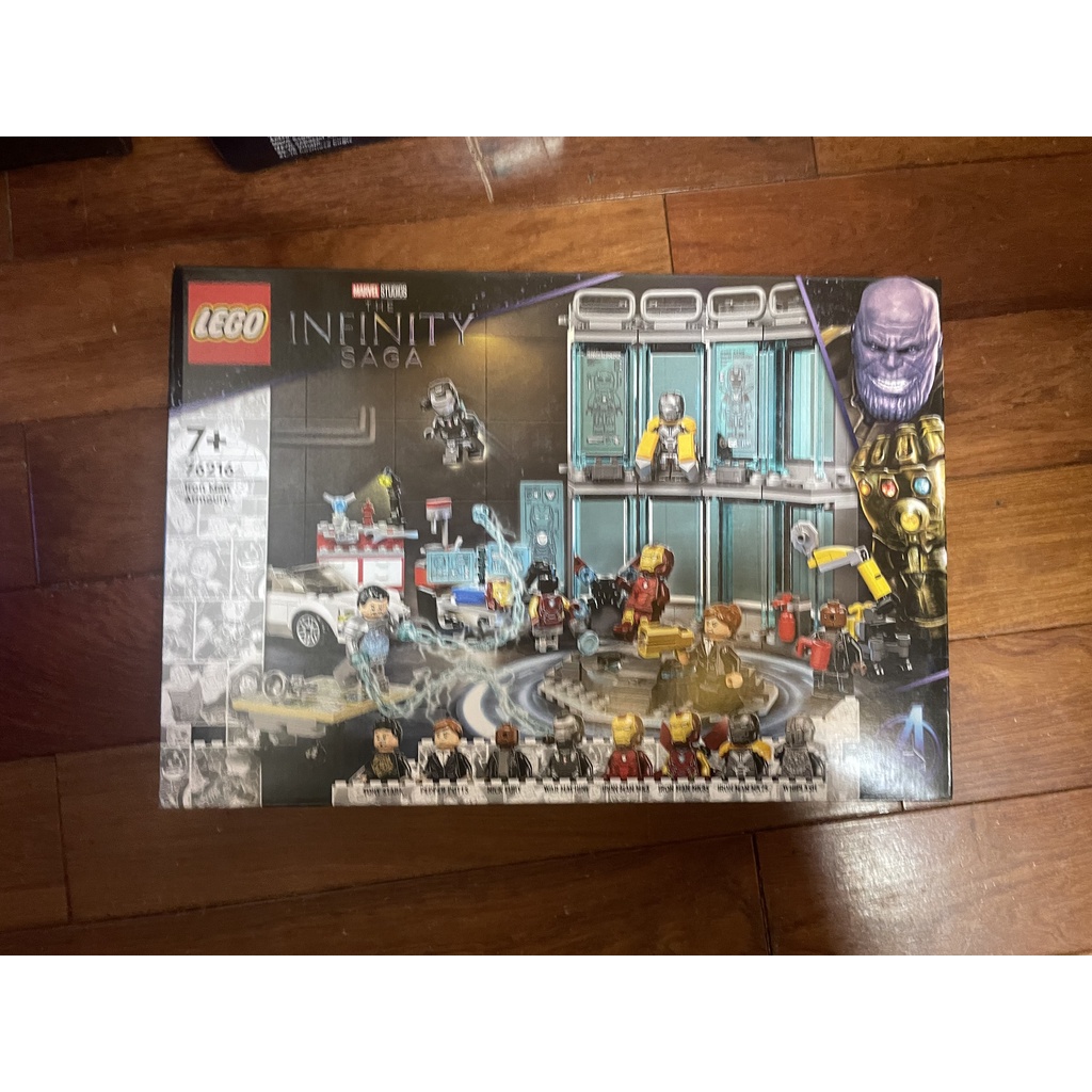 Lego 76216 Iron Man Armory - Những Bộ giáp của Người Sắt