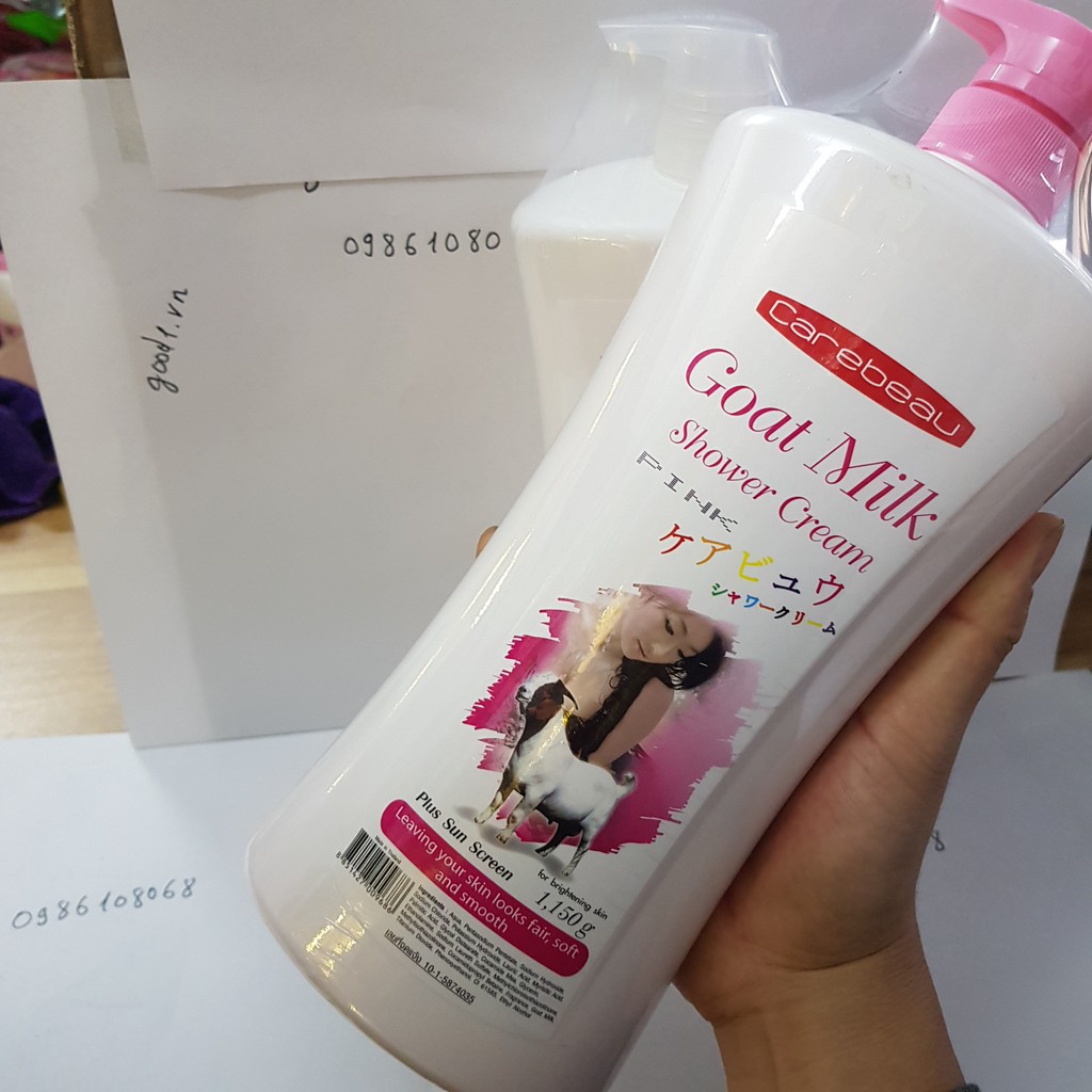 Sữa Tắm Tinh Chất Sữa Dê Goat Milk Carebeau Thái Lan 1150ml