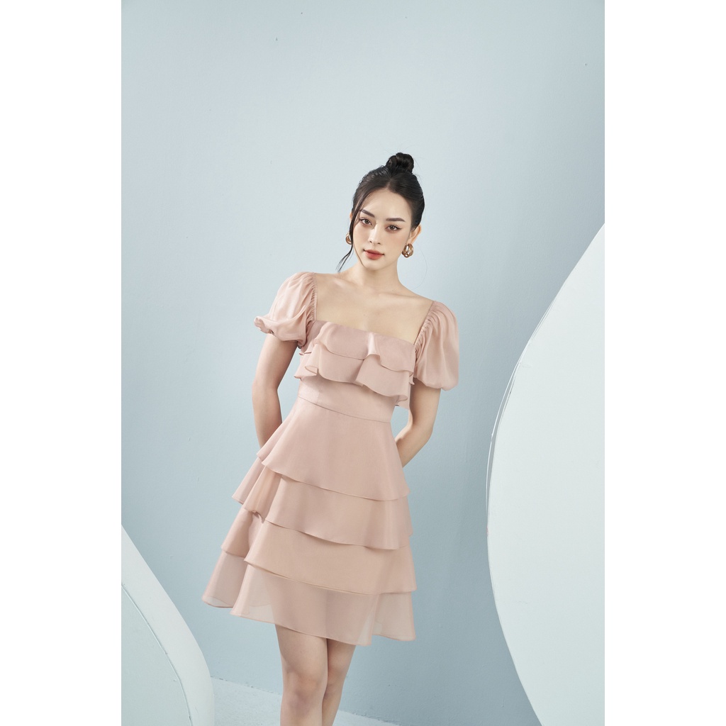 MOLLYNISTA - Đầm Rosline nâu be 4 tầng bèo quyến rũ nữ tính thiết kế cao cấp đi chơi đi tiệc gợi cảm