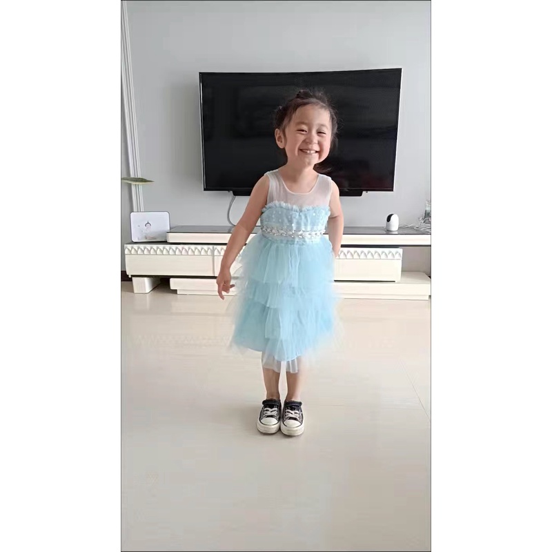 Váy ren xoè màu xanh phối lưới sát nách nhiều tầng cho bé gái  N01171