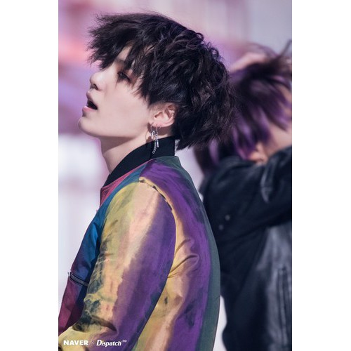 [ Có sẵn] Khuyên tai SUGA BTS trong FAKELOVE