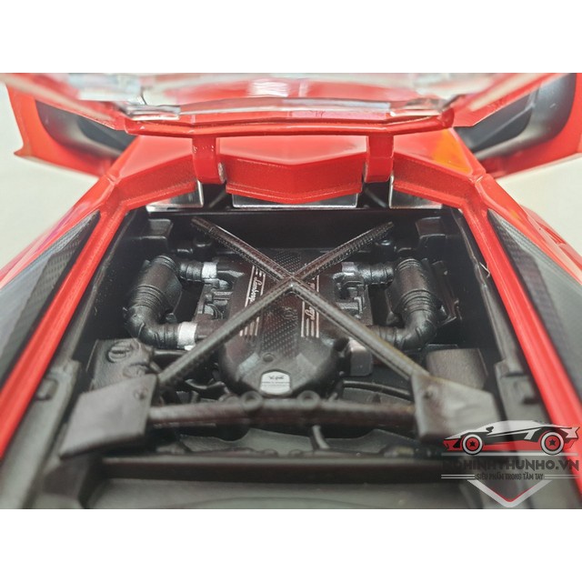 Xe mô hình Lamborghini Aventador, tỉ lệ 1:24, Bburago