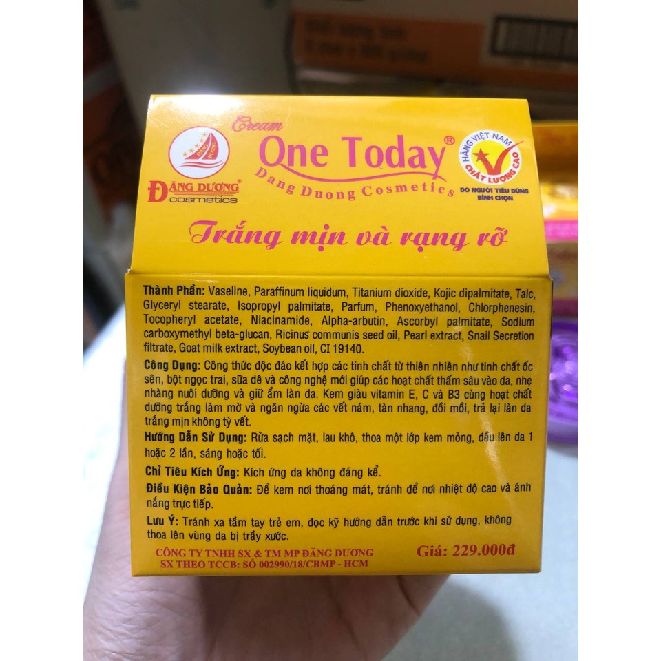 Kem dưỡng trắng da TNĐM vip