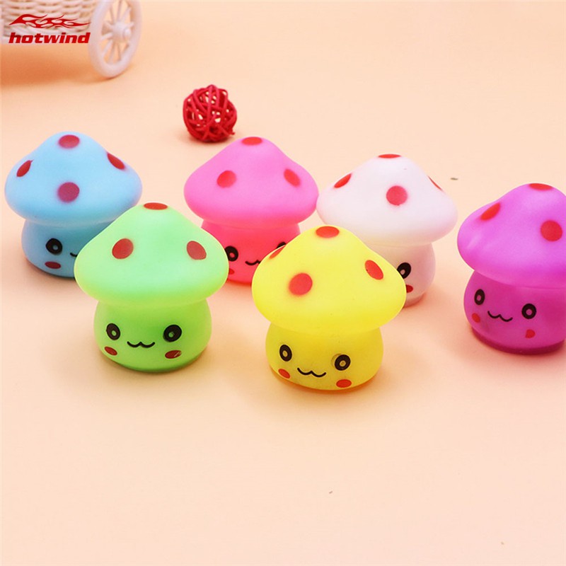 Đèn Ngủ Hình Cây Nấm Dễ Thương Đáng YêuCho Giáng Sinh Halloween