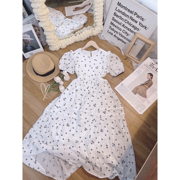 Đầm midi babydoll trắng hoa nhí đen