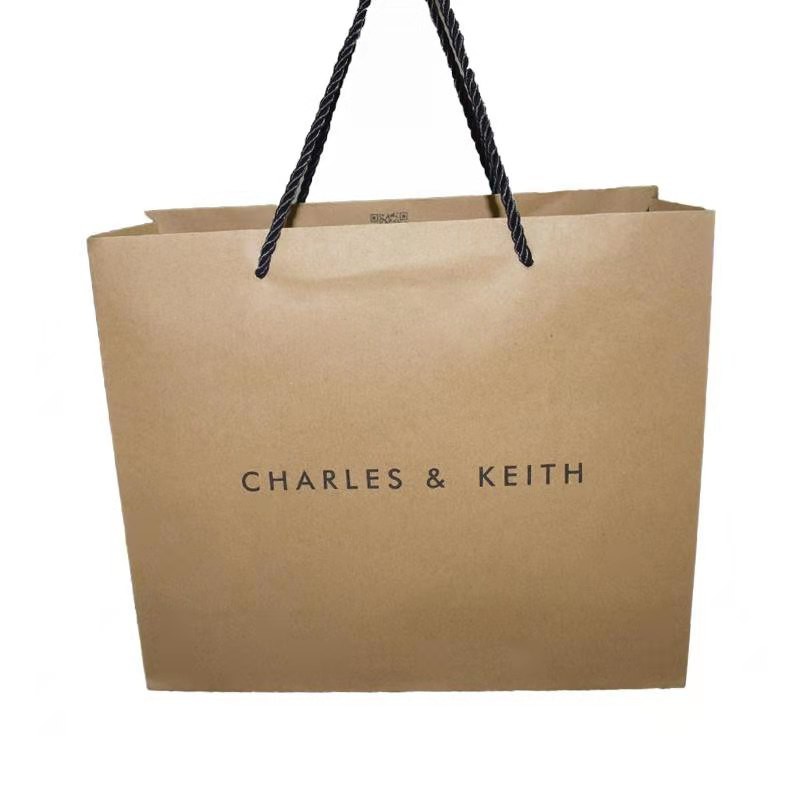 Túi Giấy Đựng Quà Màu Đen Kaki Lớn Và Vừa Nhỏ Ba Mẫu Có Sẵn Để Tặng