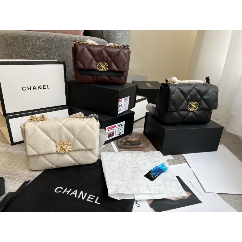 Túi chéo nữ C.N C19 da mịn sz20cm 3 màu fullbox vip nam châm